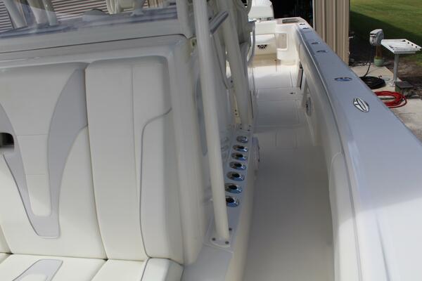 37ft SeaVee Yacht For Sale