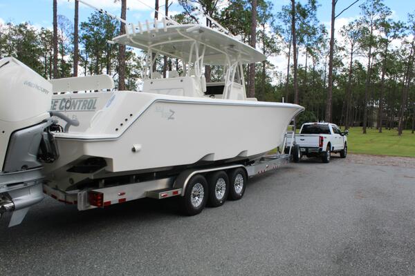 37ft SeaVee Yacht For Sale