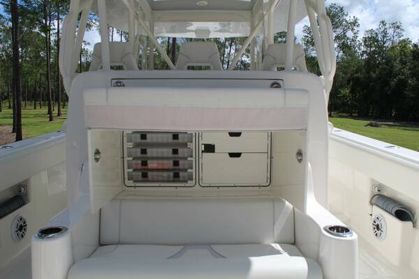 37ft SeaVee Yacht For Sale