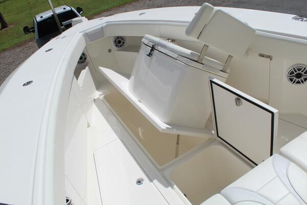 37ft SeaVee Yacht For Sale