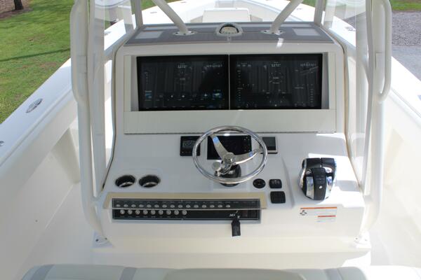 37ft SeaVee Yacht For Sale