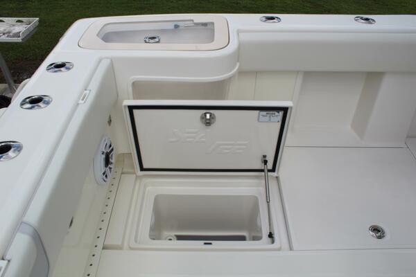 37ft SeaVee Yacht For Sale