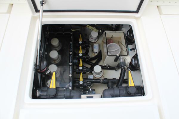 37ft SeaVee Yacht For Sale