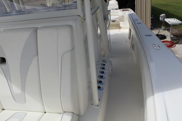 37ft SeaVee Yacht For Sale