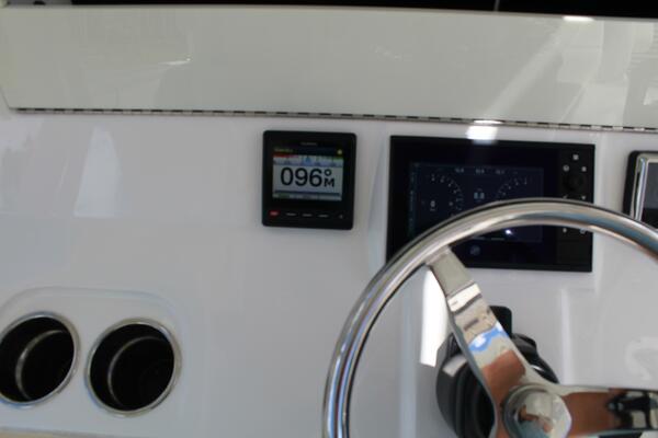 37ft SeaVee Yacht For Sale