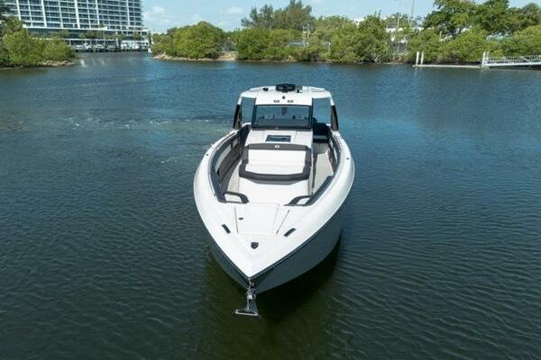 42ft Cigarette Yacht For Sale