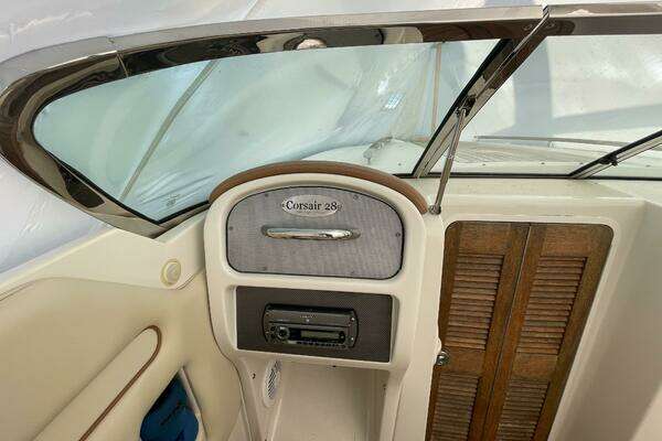 Photo of the 2009 Chris-Craft Corsair 28 Heritage Edition