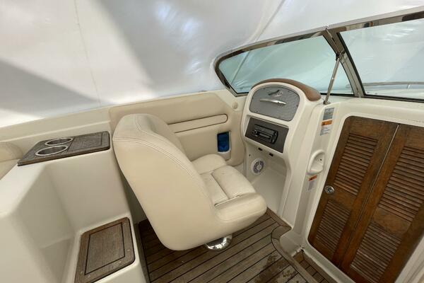 28ft Chris Craft Yacht For Sale