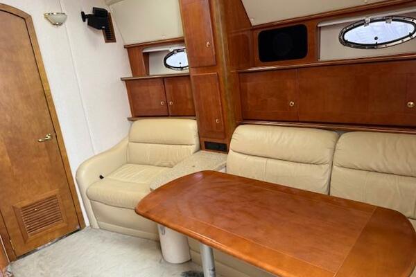 41ft Rinker Yacht For Sale
