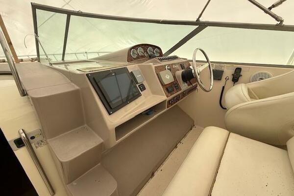 41ft Rinker Yacht For Sale