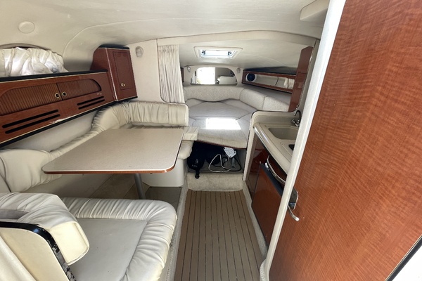 28ft Sea Ray Yacht For Sale