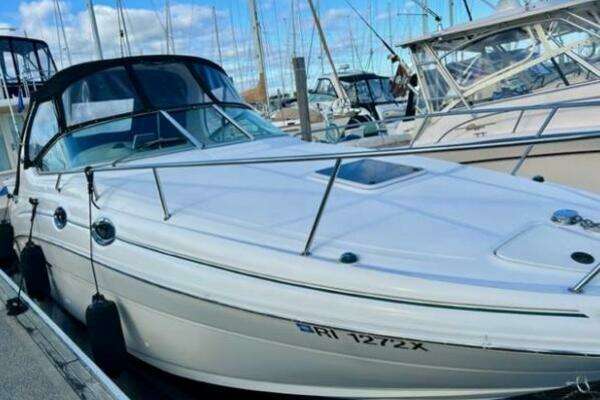 Photo of the 2001 Sea Ray Sundancer 280