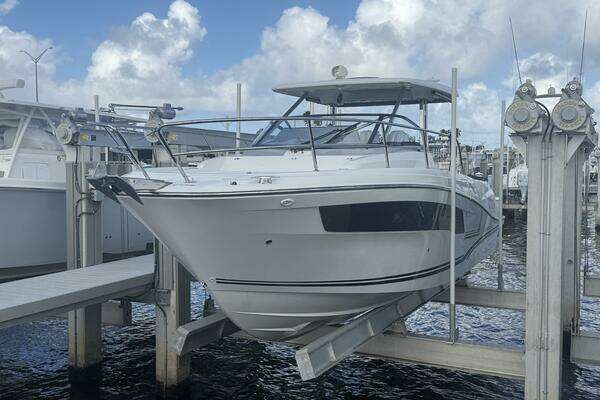 35-ft-Jeanneau-2022-10.5 Leader WA- Stuart Florida United States  yacht for sale