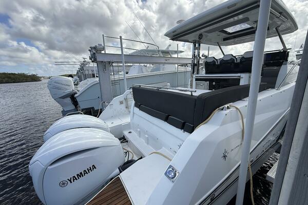 35ft Jeanneau Yacht For Sale