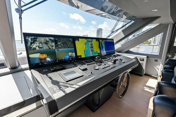 SERENITY NOW 115ft Ocean Alexander Yacht For Sale