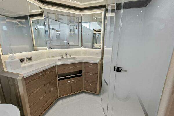 2024 Ocean Alexander 115