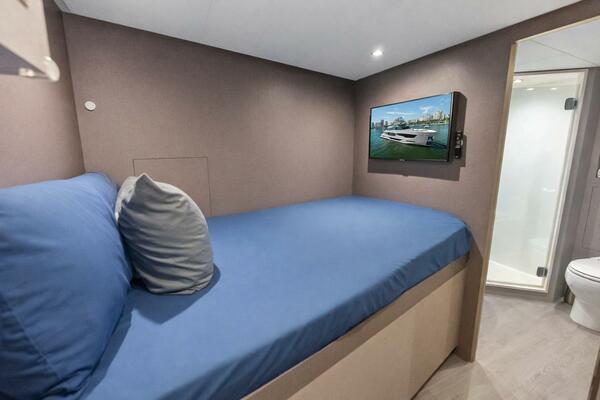 SERENITY NOW 115ft Ocean Alexander Yacht For Sale