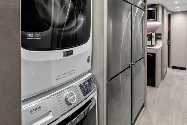 SERENITY NOW 115ft Ocean Alexander Yacht For Sale