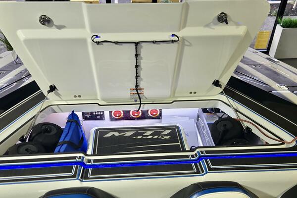 44ft MTI Yacht For Sale