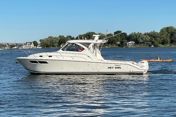 2019 Pursuit 37 OS 355 Offshore