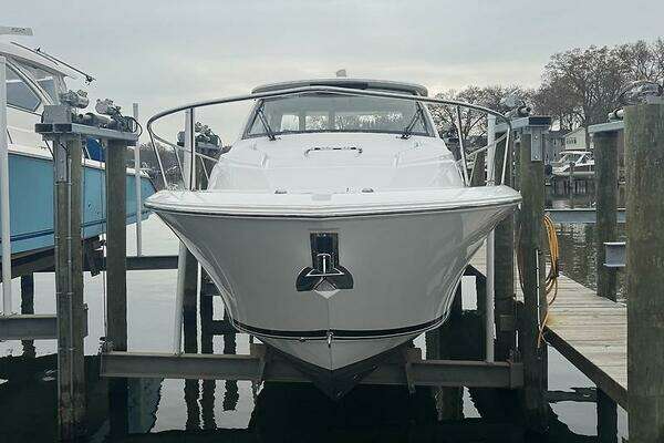 Pursuit OS 355 Offshore Yacht For Sale