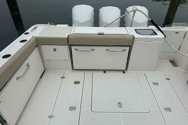 Pursuit OS 355 Offshore Yacht For Sale