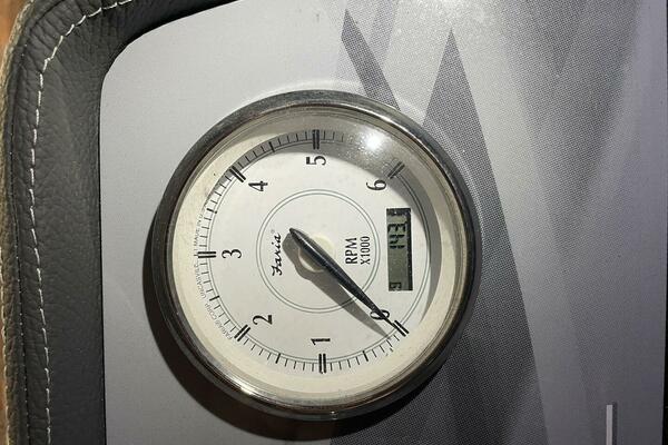 Summer Love 24ft Regal Yacht For Sale