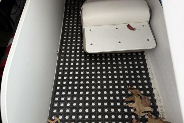 25ft Four Winns Yacht For Sale