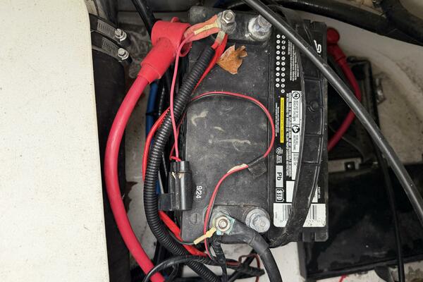 25ft Four Winns Yacht For Sale