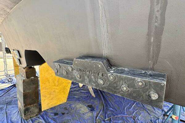 2005 Pacific Mariner 85