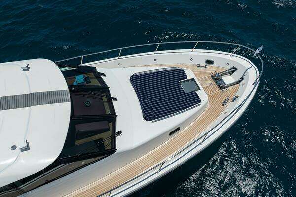 2005 Pacific Mariner 85