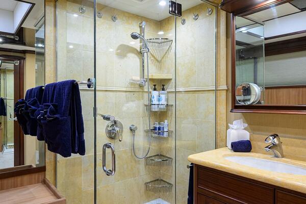 JULE 85ft Pacific Mariner Yacht For Sale