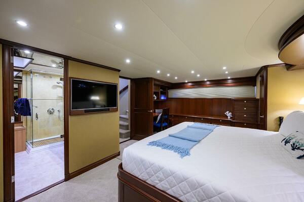 JULE 85ft Pacific Mariner Yacht For Sale