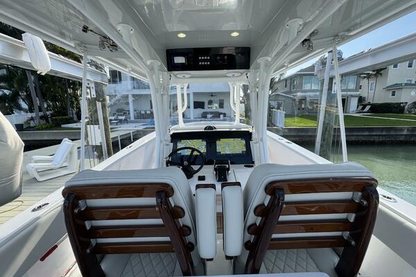 38ft Jupiter Yacht For Sale