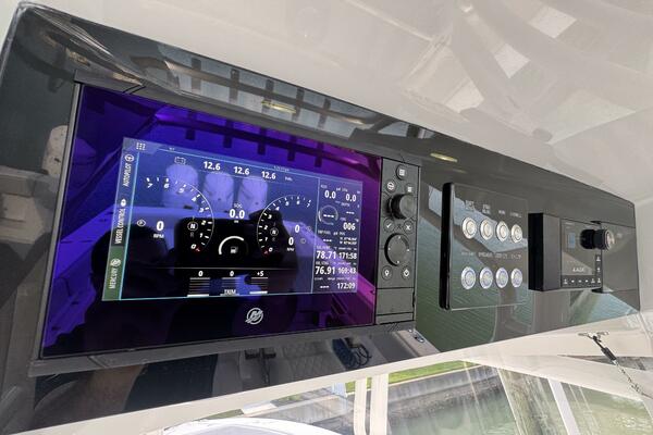 38ft Jupiter Yacht For Sale