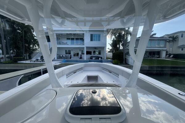 38ft Jupiter Yacht For Sale