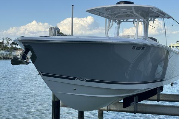 38ft Jupiter Yacht For Sale