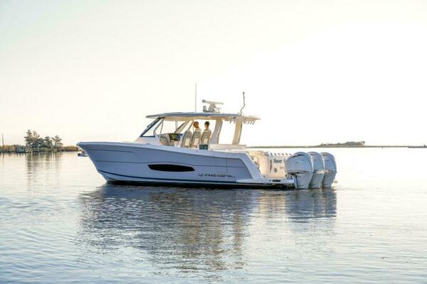 38ft Regal Yacht For Sale
