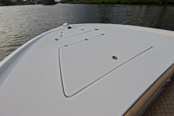 27ft Caymas Yacht For Sale