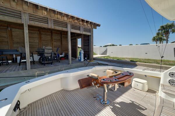 2017 Viking 52 Convertible 