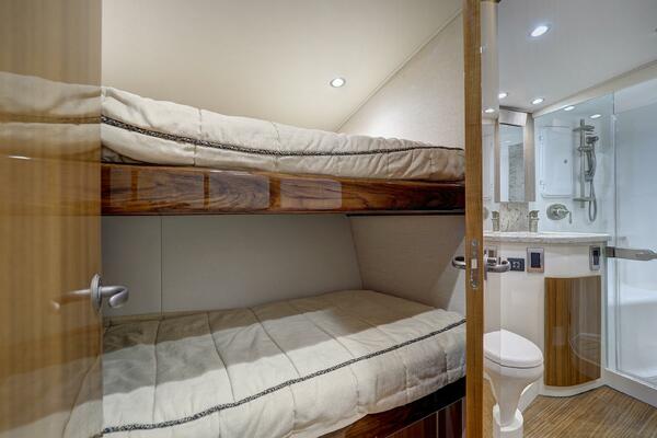 2017 Viking 52 Convertible 