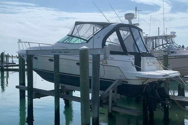33-ft-Cruisers Yachts-2003-3372 Express-Yah Ya Five Beaufort North Carolina United States  yacht for sale
