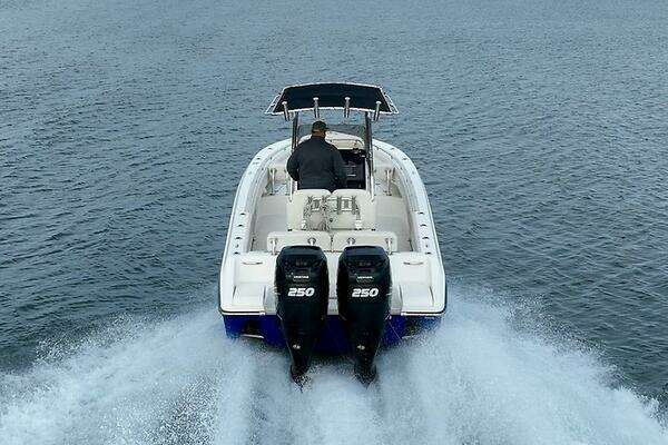 Photo of the 2012 Blackwood 27