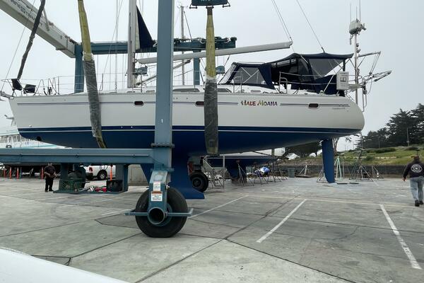 Hale Moana 47ft Catalina Yacht For Sale
