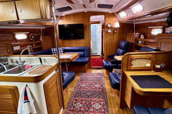 Hale Moana 47ft Catalina Yacht For Sale