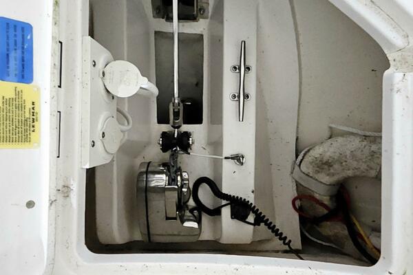 32ft Pursuit Yacht For Sale