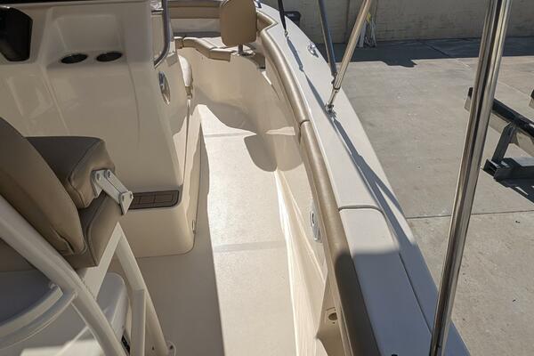 Mimi J 22ft Scout Yacht For Sale