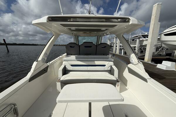 34ft Tiara Sport Yacht For Sale