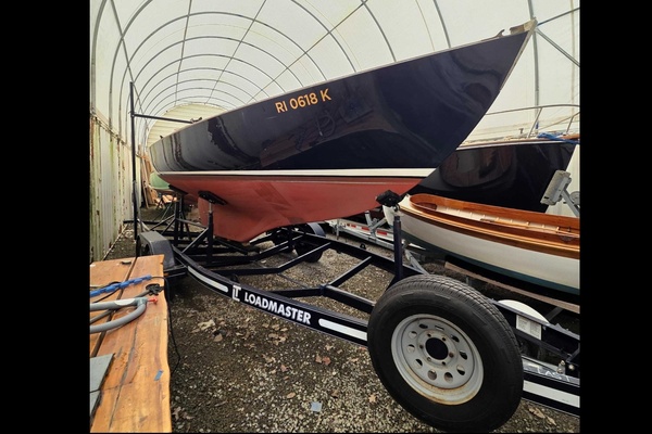 HOPE  26ft Herreshoff Yacht For Sale