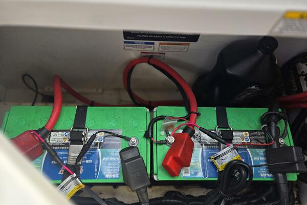 Cool Change 27ft Sea Ray Yacht For Sale